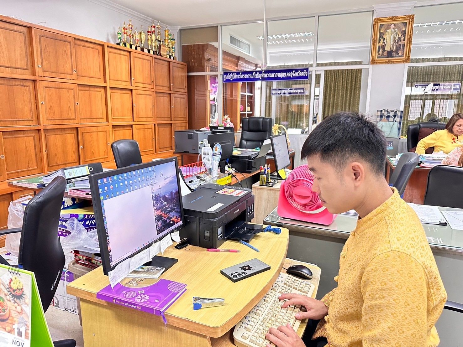 กรมการพัฒนาชุมชน สนับสนุนทีมไอทีลงพื้นที่ติดตามขับเคลื่อนงานระบบเทคโนโลยีสารสนเทศ เครือข่ายอินเตอร์เน็ต และความมั่นคงปลอดภัยสารสนเทศ ณ จังหวัดตรัง