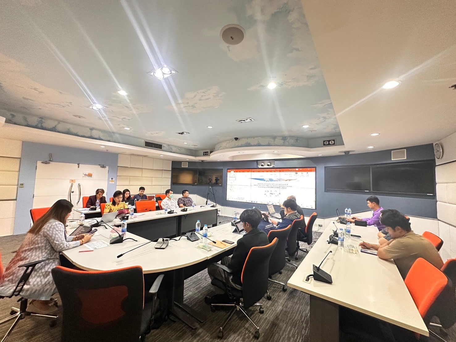 กรมการพัฒนาชุมชน ยกระดับมาตรฐานสากล ISO27001 : 2022 เน้นเสริมบทบาทหน้าที่ของคณะกรรมการและคณะทำงานบริหารจัดการความมั่นคงปลอดภัยสารสนเทศตามแนวทางมาตรฐานสากล