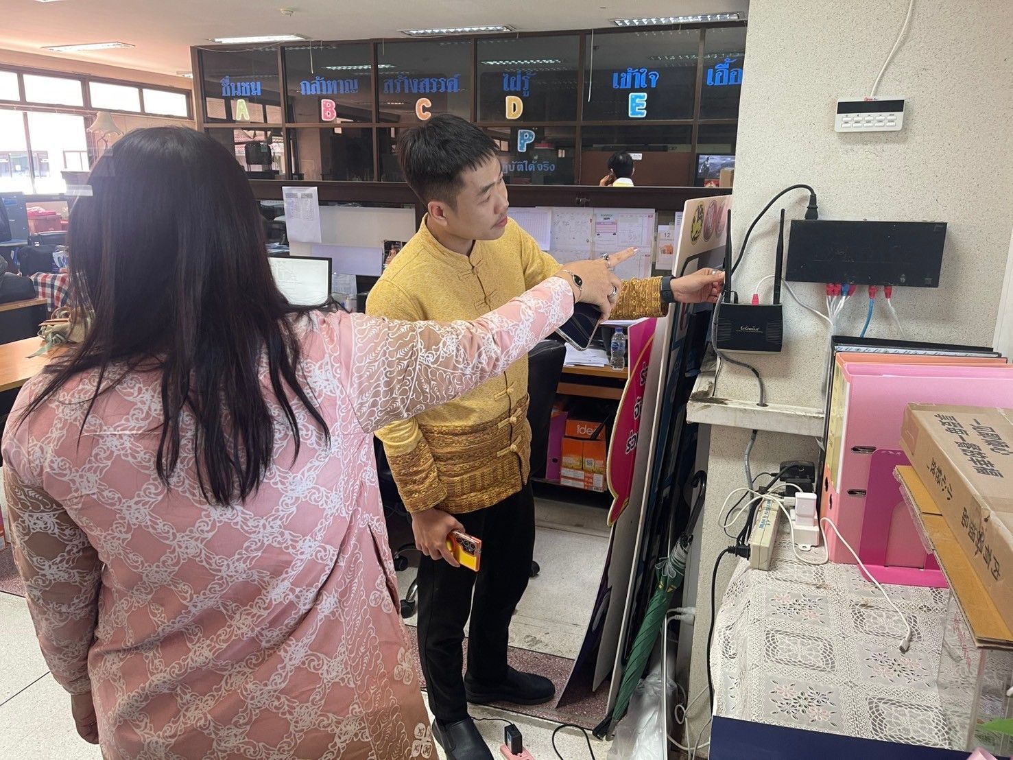 กรมการพัฒนาชุมชน สนับสนุนทีมไอทีลงพื้นที่ติดตามขับเคลื่อนงานระบบเทคโนโลยีสารสนเทศ เครือข่ายอินเตอร์เน็ต และความมั่นคงปลอดภัยสารสนเทศ ณ จังหวัดเชียงใหม่