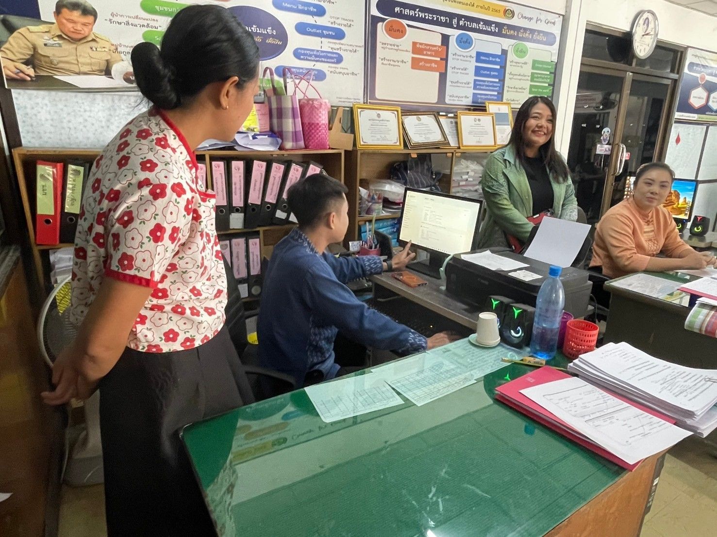 กรมการพัฒนาชุมชน สนับสนุนทีมไอทีลงพื้นที่ติดตามขับเคลื่อนงานระบบเทคโนโลยีสารสนเทศ เครือข่ายอินเตอร์เน็ต และความมั่นคงปลอดภัยสารสนเทศ ณ จังหวัดเชียงใหม่