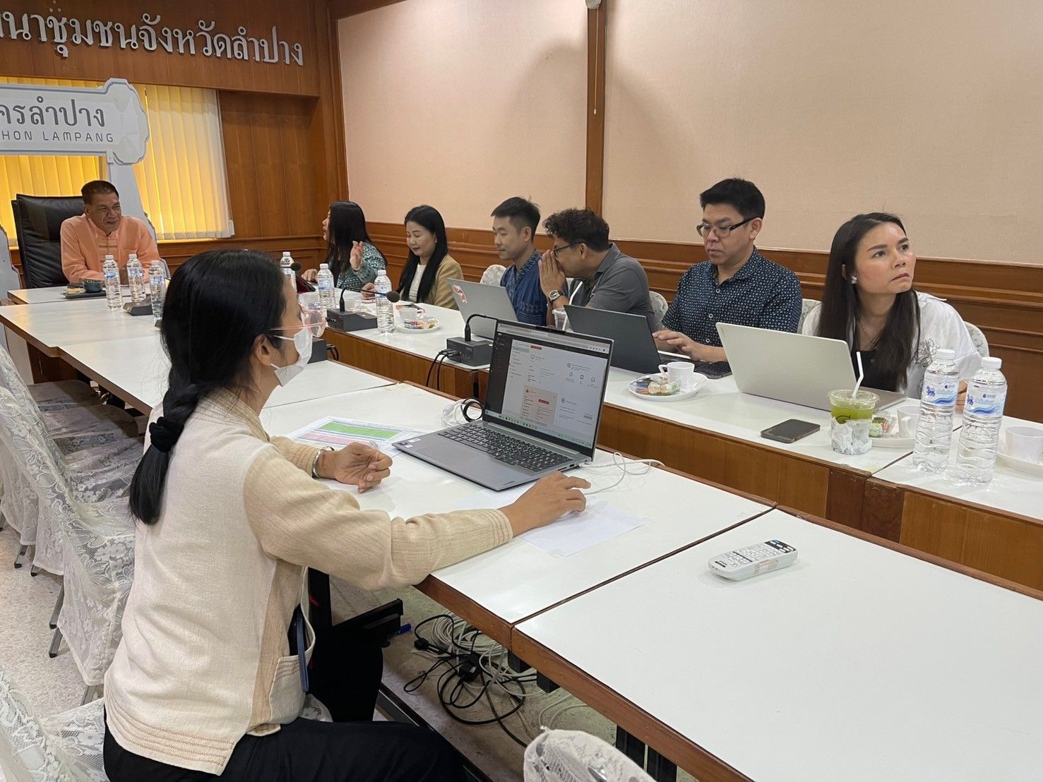 กรมการพัฒนาชุมชน สนับสนุนทีมไอทีลงพื้นที่ติดตามขับเคลื่อนงานระบบเทคโนโลยีสารสนเทศ เครือข่ายอินเตอร์เน็ต และความมั่นคงปลอดภัยสารสนเทศ ณ จังหวัดลำปาง