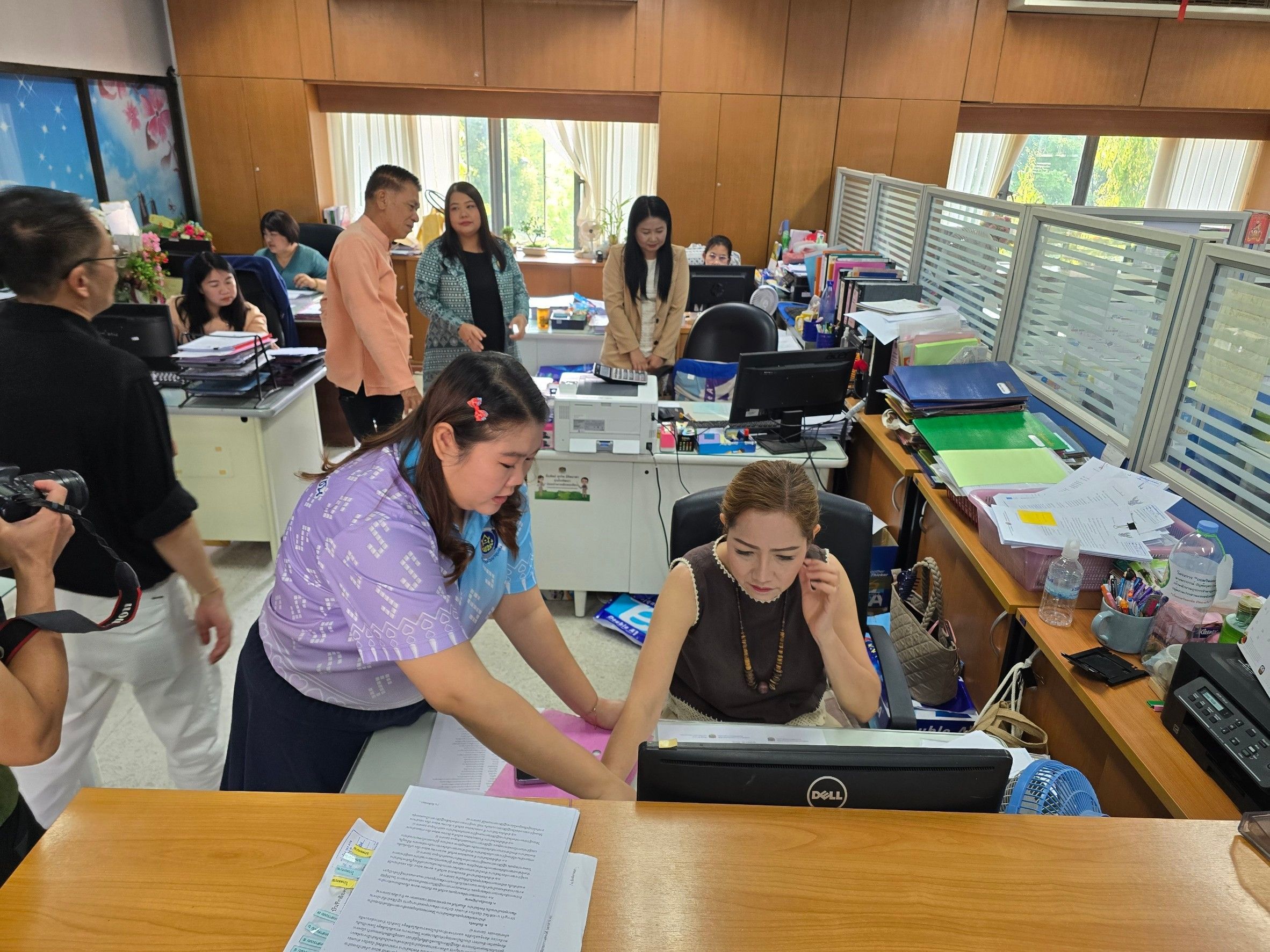 กรมการพัฒนาชุมชน สนับสนุนทีมไอทีลงพื้นที่ติดตามขับเคลื่อนงานระบบเทคโนโลยีสารสนเทศ เครือข่ายอินเตอร์เน็ต และความมั่นคงปลอดภัยสารสนเทศ ณ จังหวัดลำปาง
