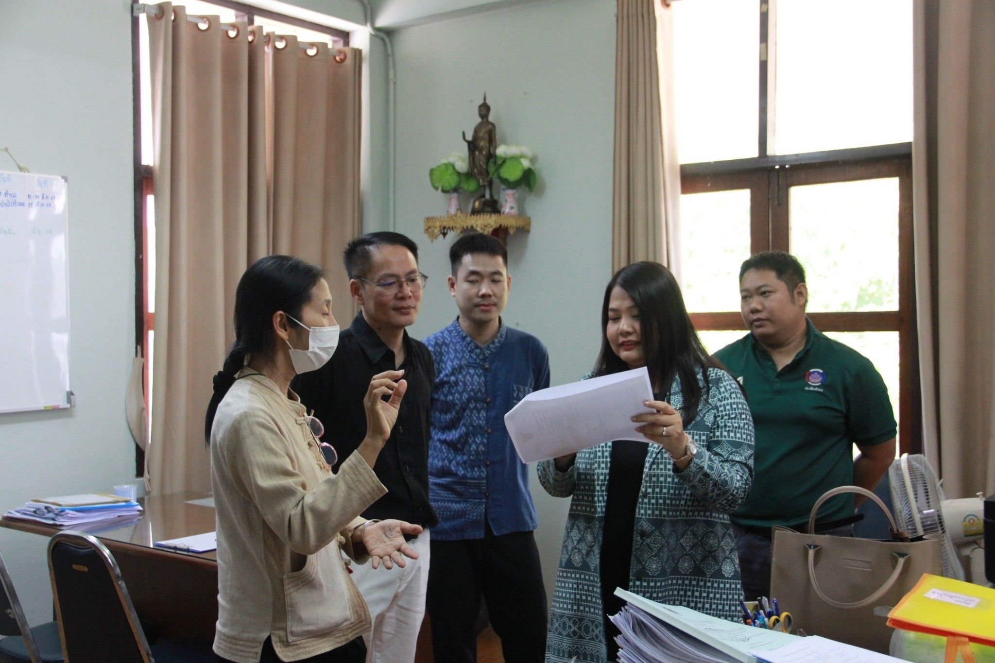 กรมการพัฒนาชุมชน สนับสนุนทีมไอทีลงพื้นที่ติดตามขับเคลื่อนงานระบบเทคโนโลยีสารสนเทศ เครือข่ายอินเตอร์เน็ต และความมั่นคงปลอดภัยสารสนเทศ ณ จังหวัดลำปาง