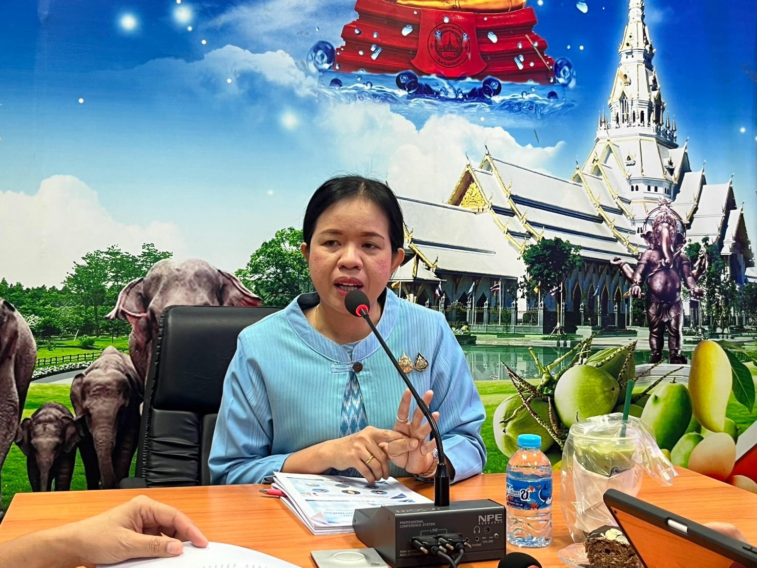 ศสท. ลงพื้นที่สนับสนุนการขับเคลื่อนงานตามภารกิจของศูนย์สารสนเทศเพื่อการพัฒนาชุมชน ณ สำนักงานพัฒนาชุมชนจังหวัดฉะเชิงเทรา พร้อมทั้งติดตามการดำเนินงาน “ศูนย์สารสนเทศตำบลต้นแบบเพื่อพัฒนาคุณภาพชีวิต” ณ ตำบลคลองเขื่อน อำเภอคลองเขื่อน จังหวัดฉะเชิงเทรา