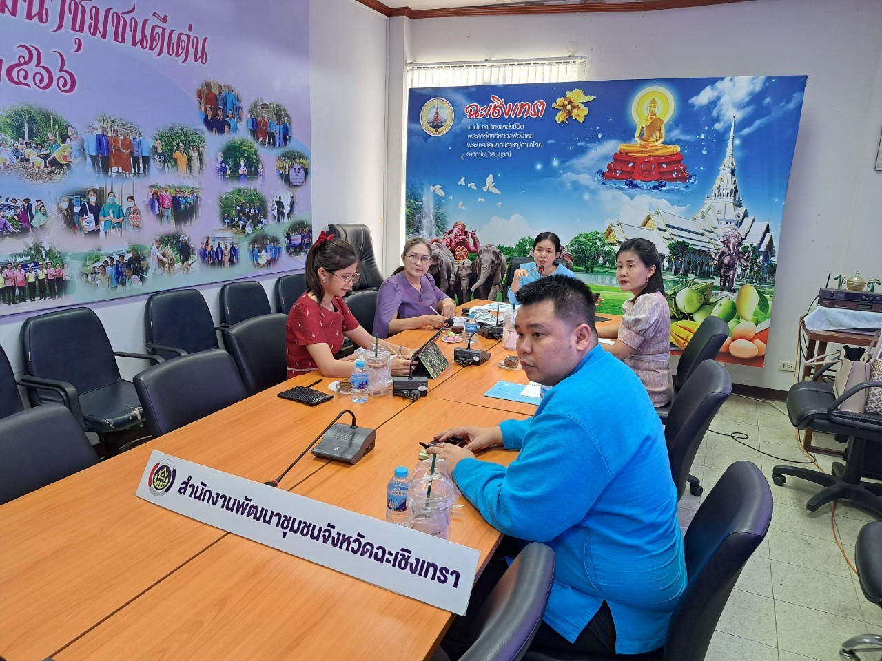 ศสท. ลงพื้นที่สนับสนุนการขับเคลื่อนงานตามภารกิจของศูนย์สารสนเทศเพื่อการพัฒนาชุมชน ณ สำนักงานพัฒนาชุมชนจังหวัดฉะเชิงเทรา พร้อมทั้งติดตามการดำเนินงาน “ศูนย์สารสนเทศตำบลต้นแบบเพื่อพัฒนาคุณภาพชีวิต” ณ ตำบลคลองเขื่อน อำเภอคลองเขื่อน จังหวัดฉะเชิงเทรา