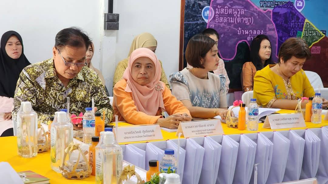 ศสท. ลงพื้นที่ติดตามการขับเคลื่อนงาน “ศูนย์สารสนเทศตำบลต้นแบบเพื่อพัฒนาคุณภาพชีวิต” มุ่งสร้างศูนย์รวมข้อมูลสารสนเทศของชุมชน ณ อำเภอปะนาเระ จังหวัดปัตตานี