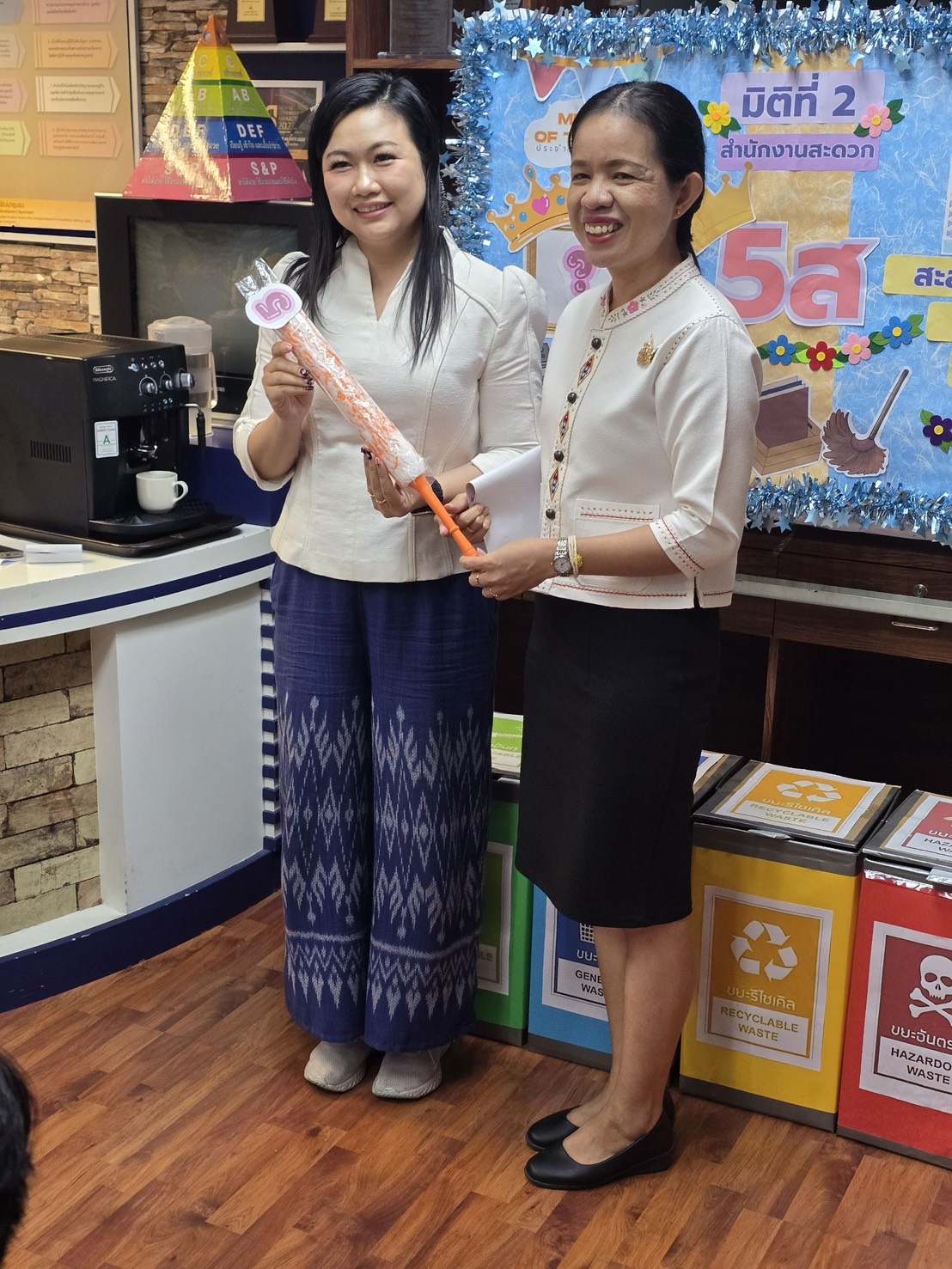 🌈IT CDD ชวนทำกิจกรรมดี ๆ กิจกรรม IT CLEAN it better ตามมาตรการ 5ส มิติที่ 2 พัฒนาชุมชนใสสะอาด 2568 เพื่อนำมาปรับใช้ในชีวิตประจำวันและชีวิตการทำงาน