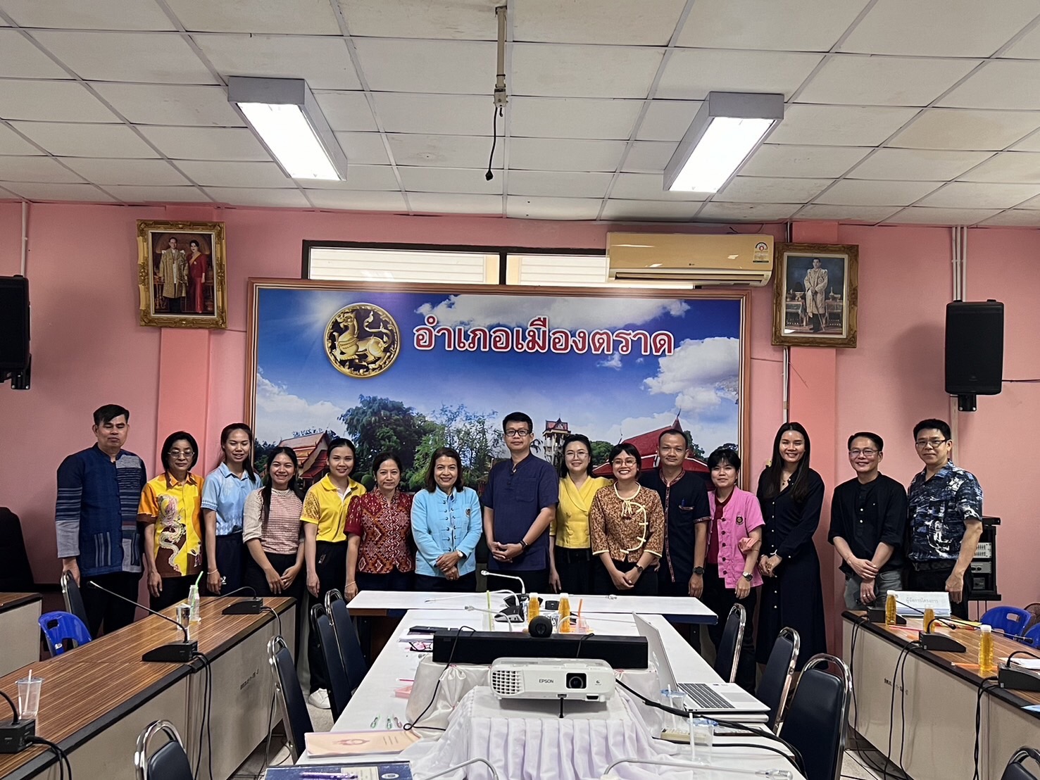 อธิบดีกรมการพัฒนาชุมชนมอบหมายศูนย์สารสนเทศเพื่อการพัฒนาชุมชน ลงพื้นที่สนับสนุนการดำเนินงานโครงการเพิ่มประสิทธิภาพระบบบริหารจัดการข้อมูลความจำเป็นพื้นฐาน (จปฐ) และข้อมูลพื้นฐานระดับหมู่บ้าน (กชช. 2ค) ปี 2568 ครั้งที่ 1