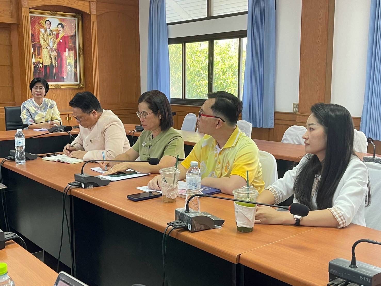 อธิบดีกรมการพัฒนาชุมชนมอบหมายศูนย์สารสนเทศเพื่อการพัฒนาชุมชน ลงพื้นที่สนับสนุนการดำเนินงานโครงการเพิ่มประสิทธิภาพระบบบริหารจัดการข้อมูลความจำเป็นพื้นฐาน (จปฐ) และข้อมูลพื้นฐานระดับหมู่บ้าน (กชช. 2ค) ปี 2568 ครั้งที่ 2