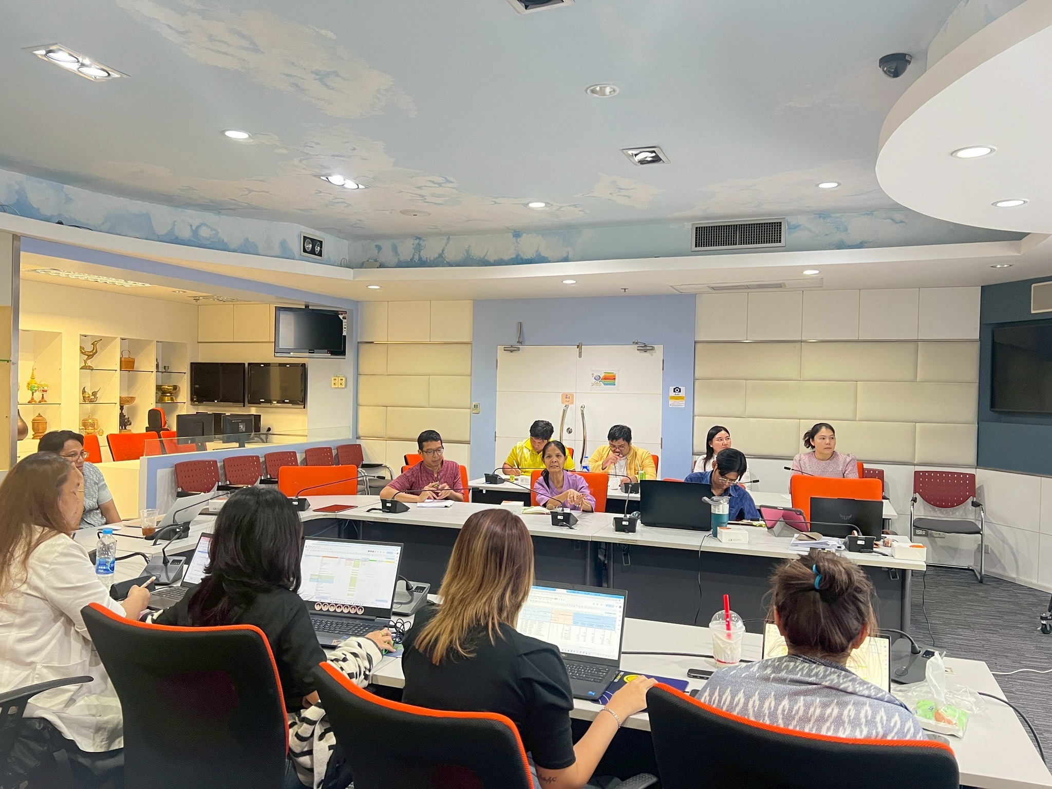 พช. มุ่งพัฒนาระบบบริหารจัดการข้อมูลกลางเพื่อการพัฒนาชุมชน เพิ่มศักยภาพการบริหารจัดการข้อมูลที่ไม่ซับซ้อน และใช้งานได้จริง