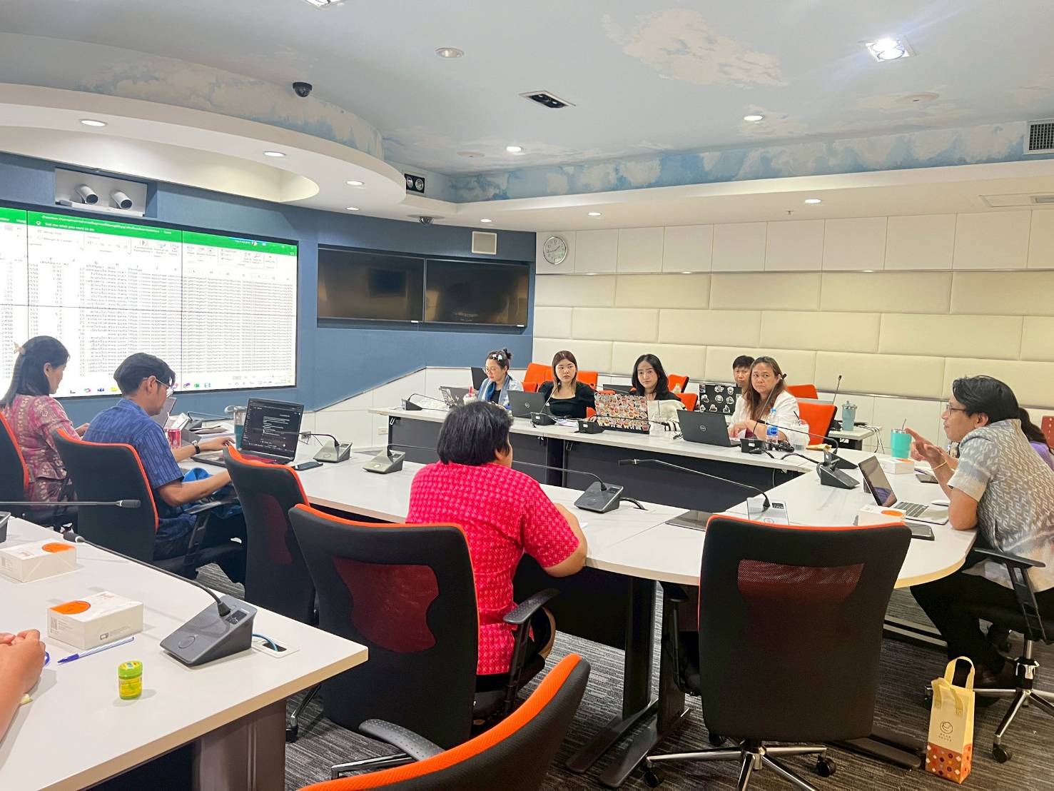 พช. มุ่งพัฒนาระบบบริหารจัดการข้อมูลกลางเพื่อการพัฒนาชุมชน เพิ่มศักยภาพการบริหารจัดการข้อมูลที่ไม่ซับซ้อน และใช้งานได้จริง