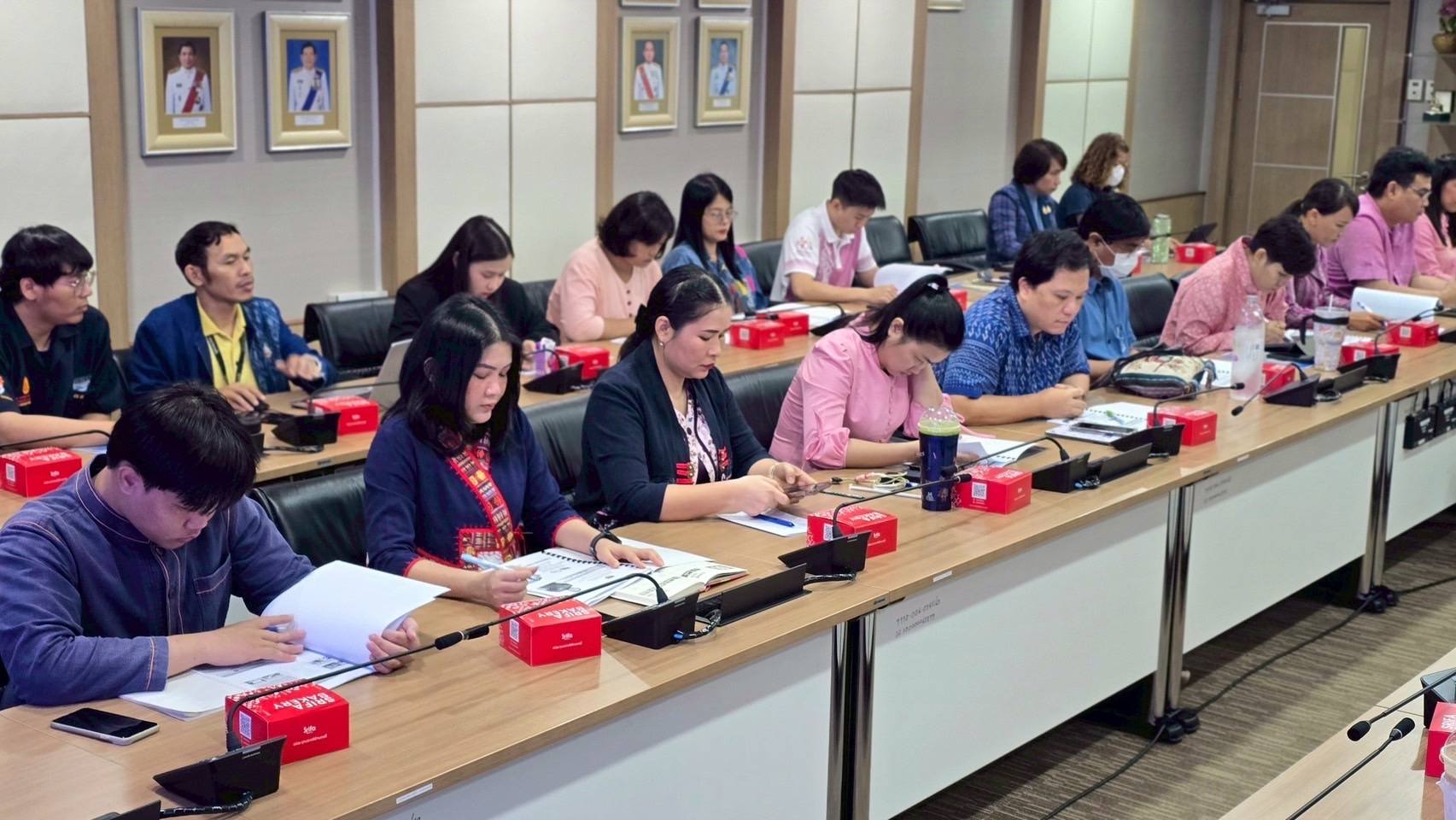 กรมการพัฒนาชุมชนประชุมทบทวนฝ่ายบริหาร (Management Review) เพื่อรักษาความมั่นคงปลอดภัยของฐานข้อมูลสารสนเทศที่สำคัญของกรมการพัฒนาชุมชน ให้เป็นไปตามมาตรฐาน ISO 27001 : 2022
