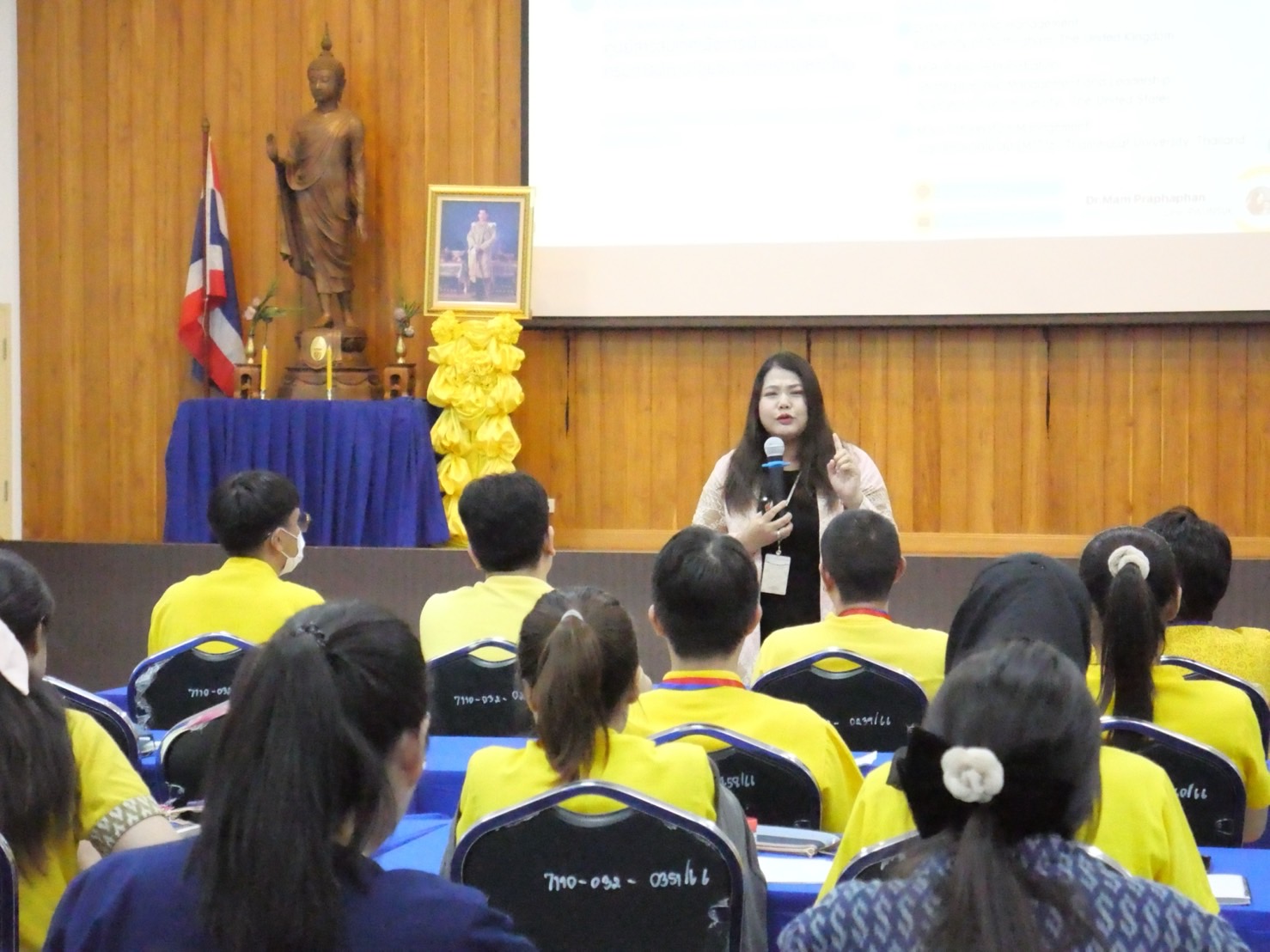 ศูนย์สารสนเทศเพื่อการพัฒนาชุมชน ร่วมเป็นวิทยากรโครงการพัฒนาข้าราชการที่อยู่ระหว่างทดลองปฏิบัติหน้าที่ราชการพัฒนากรก่อนประจำการ รุ่นที่ 131