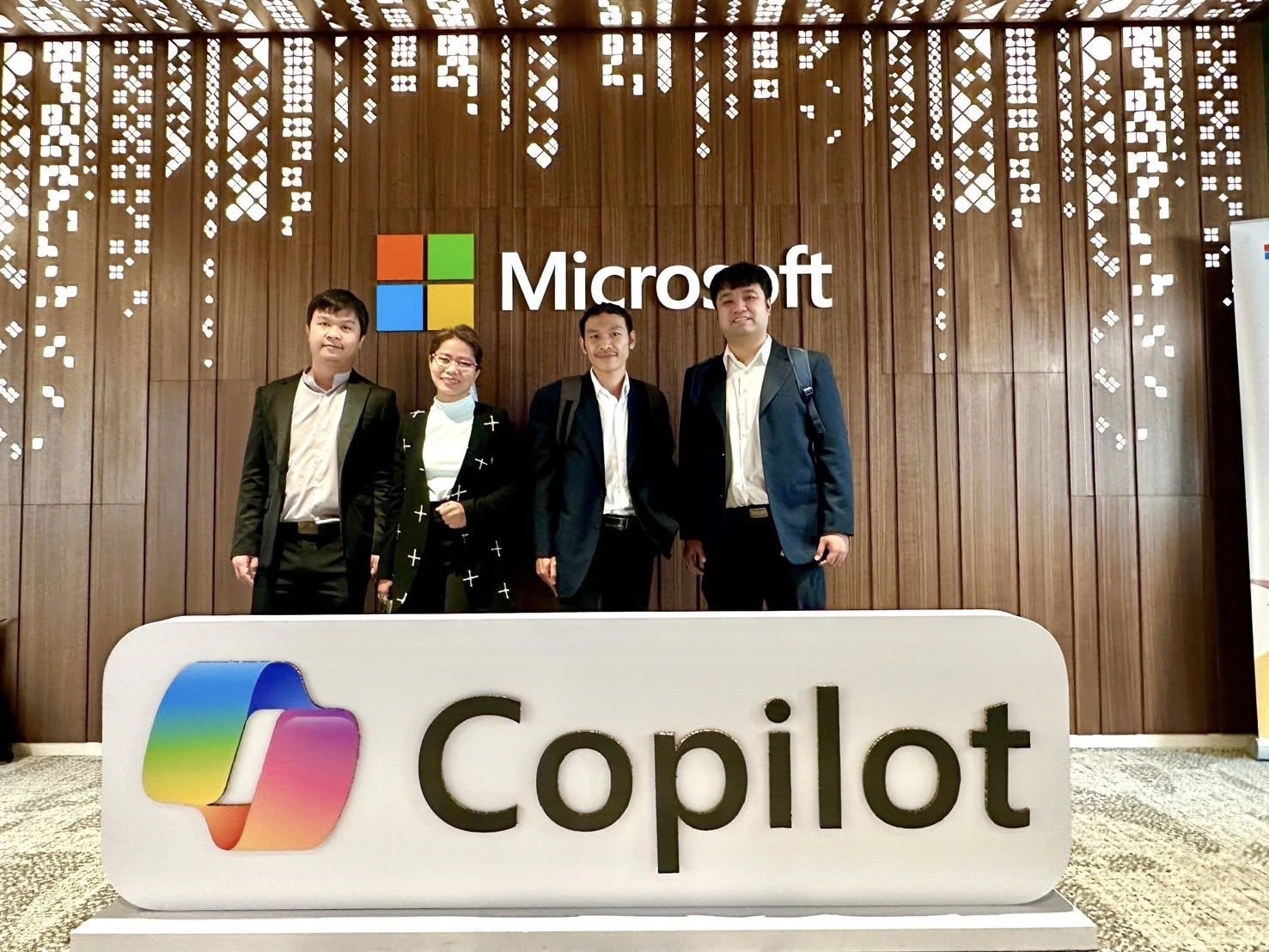 กรมการพัฒนาชุมชน ส่งทีม CDD AI เข้ารอบ 12 ทีมสุดท้าย โครงการ Tech for Gov: NextGen GovAI Training Program บ่มเพาะความคิด สร้างคน ปลดล็อกศักยภาพรัฐไทยด้วย AI